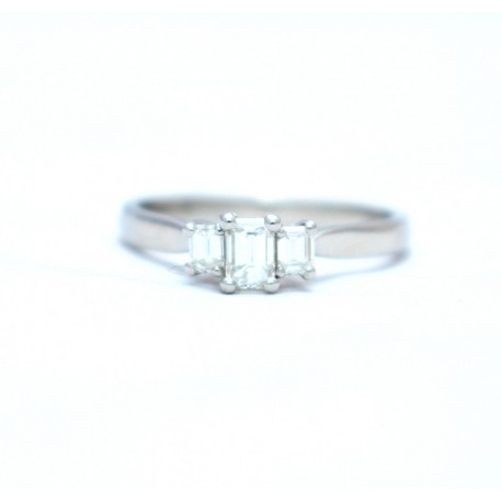 Diamond three stone ring