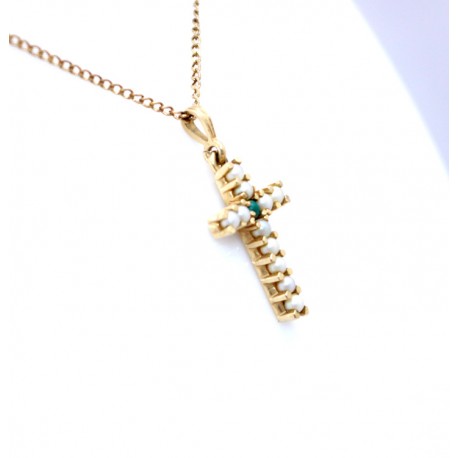 Seed pearl and emerald set cross