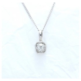 Diamond pendant