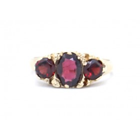 Garnet three stone ring
