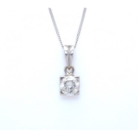 Diamond pendant