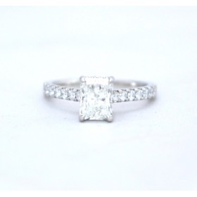 Certificated Emerald cut diamond